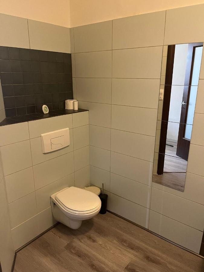Apartman Orli Hnizdo ลิเบอเรซ ภายนอก รูปภาพ