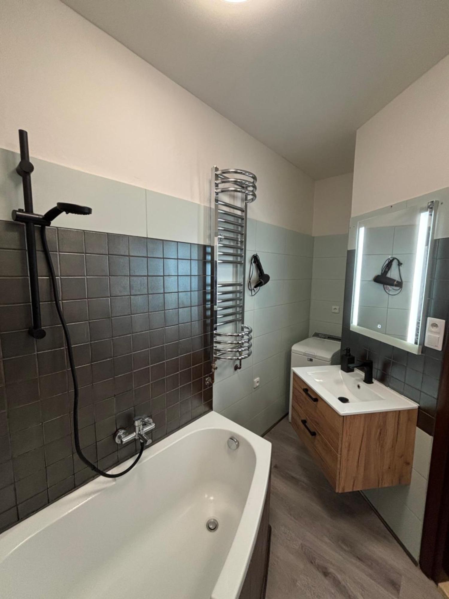 Apartman Orli Hnizdo ลิเบอเรซ ภายนอก รูปภาพ